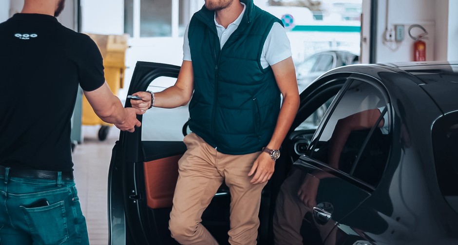 Bez starostí. Jen vy a váš Mercedes.