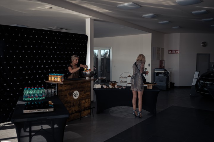 První jízdy s novým CLA a rodinou EQ (foto 63)