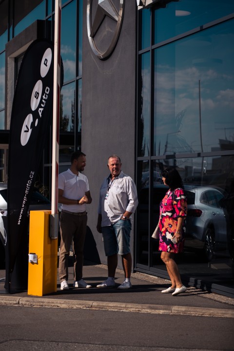 První jízdy s novým CLA a rodinou EQ (foto 71)