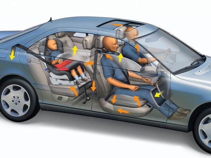 Slavíme 140 let inovací Mercedes-Benz (foto 14)