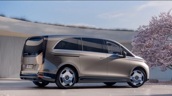 Světová premiéra elektrického Mercedes-Benz VLE (foto 4)