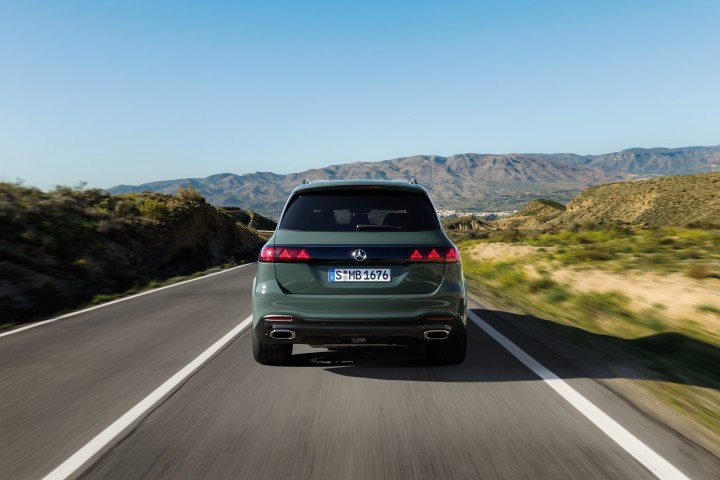 Nové GLS: Vlajkové SUV (foto 2)