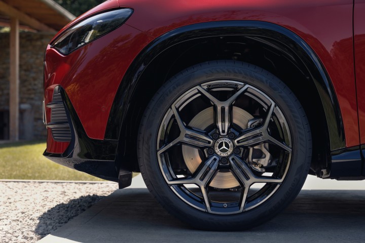 Zcela nové Mercedes-Benz GLA (foto 8)
