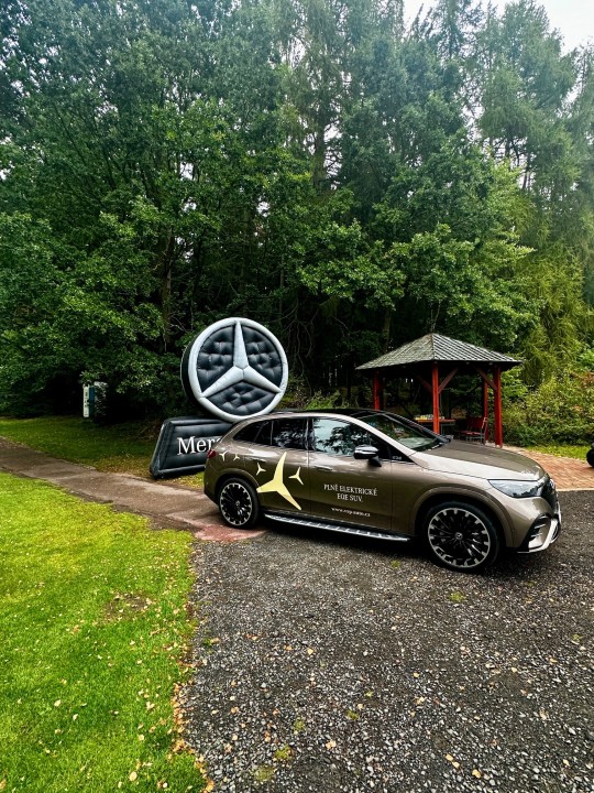 Mercedes-Benz a golf: spojení elegance a sportu v Olšovkách (foto 2)