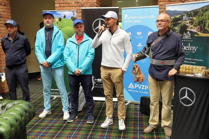 Mercedes-Benz a golf: spojení elegance a sportu v Olšovkách (foto 11)