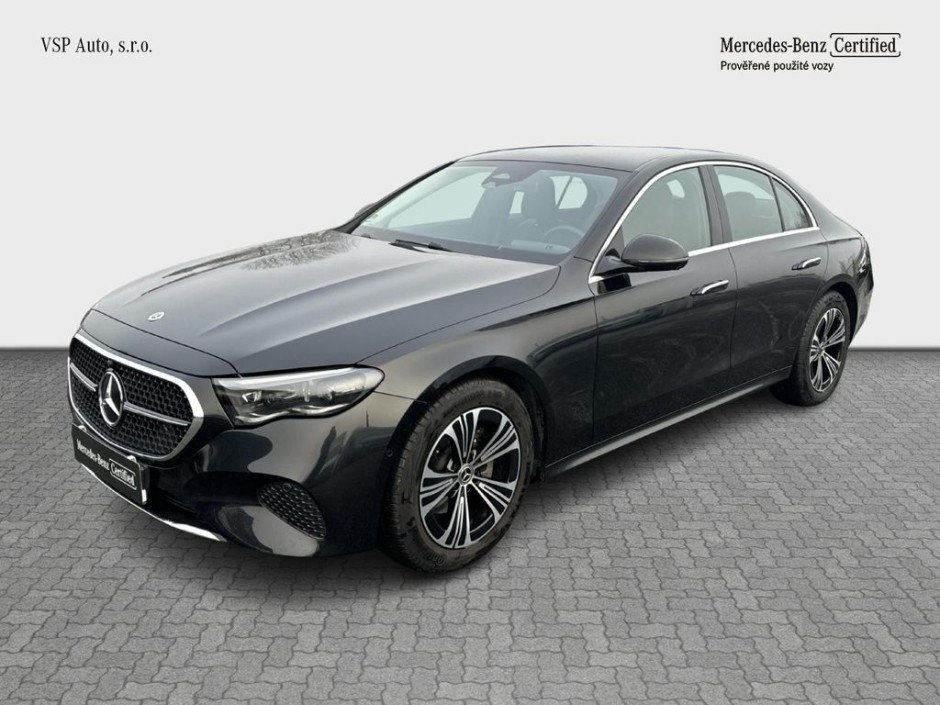 Mercedes-Benz E 220 220d 4MATIC AVANTGARDE Mercedes-Benz E 220 220d 4MATIC AVANTGARDE