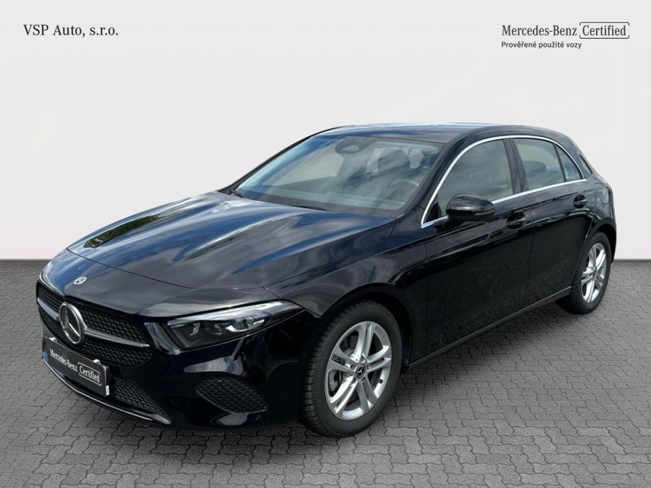 Mercedes-Benz A 180 180 PROGRESSIVE Mercedes-Benz A 180 180 PROGRESSIVE