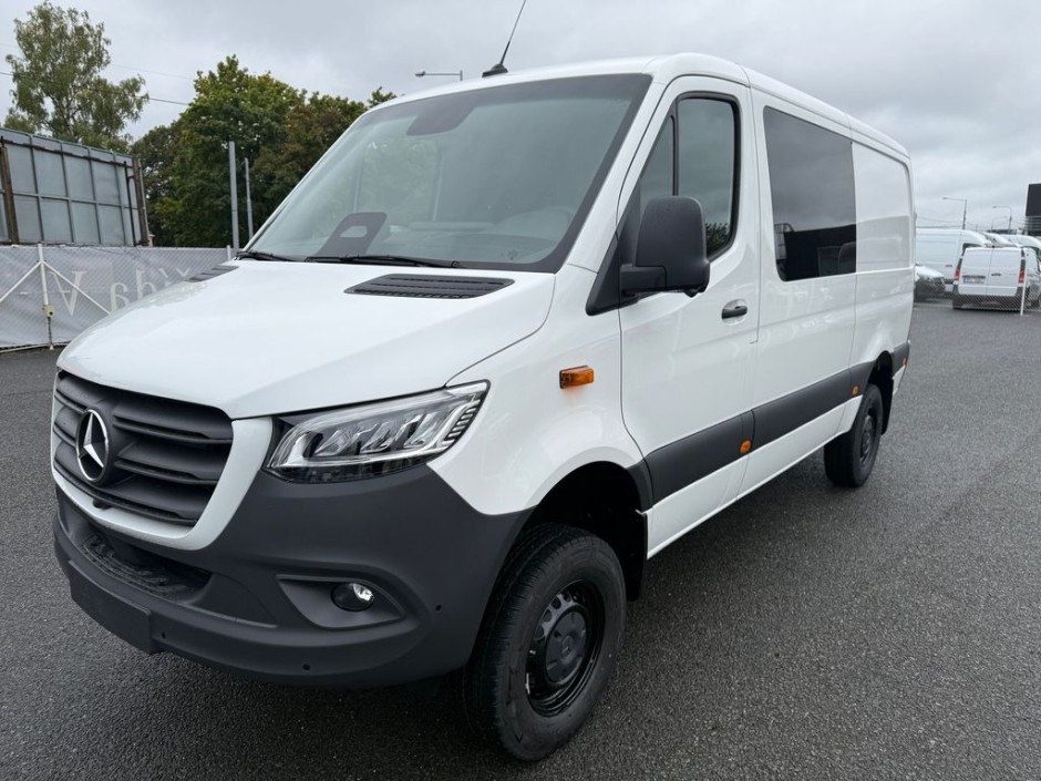 Mercedes-Benz Sprinter Select 4x4 Speciál Mercedes-Benz Sprinter Select 4x4 Speciál