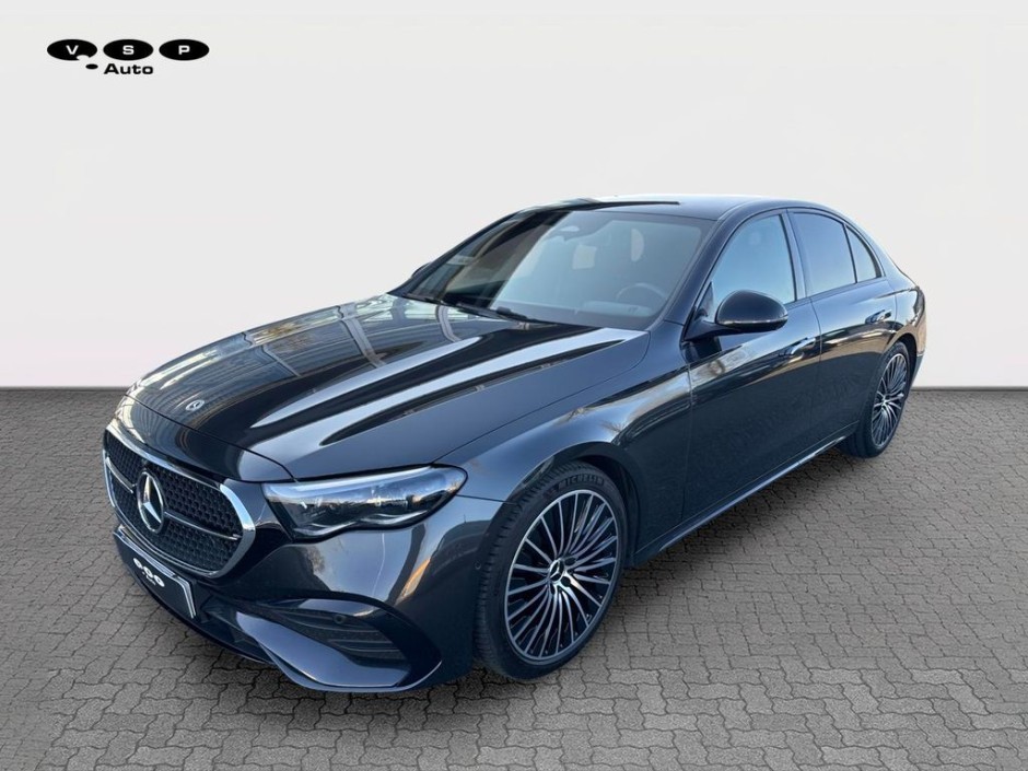 Mercedes-Benz E 220 AMG paket 220d 4MATIC