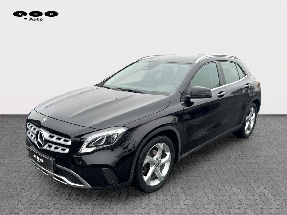 Mercedes-Benz GLA 200 URBAN paket 200d 4MATIC