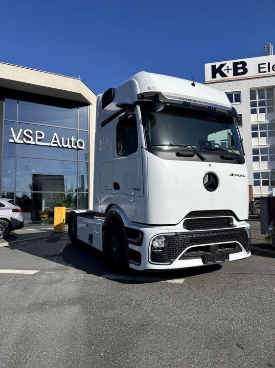 Mercedes-Benz Actros 1848 LS 4x2