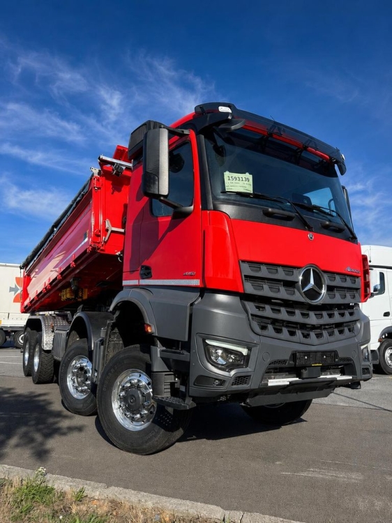 Mercedes-Benz Arocs Grounder 4151 AK 8x6/4