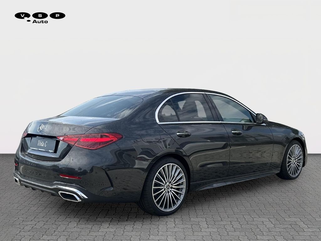 Mercedes-Benz C 220 d 4MATIC AMG Style Edition (foto 4)