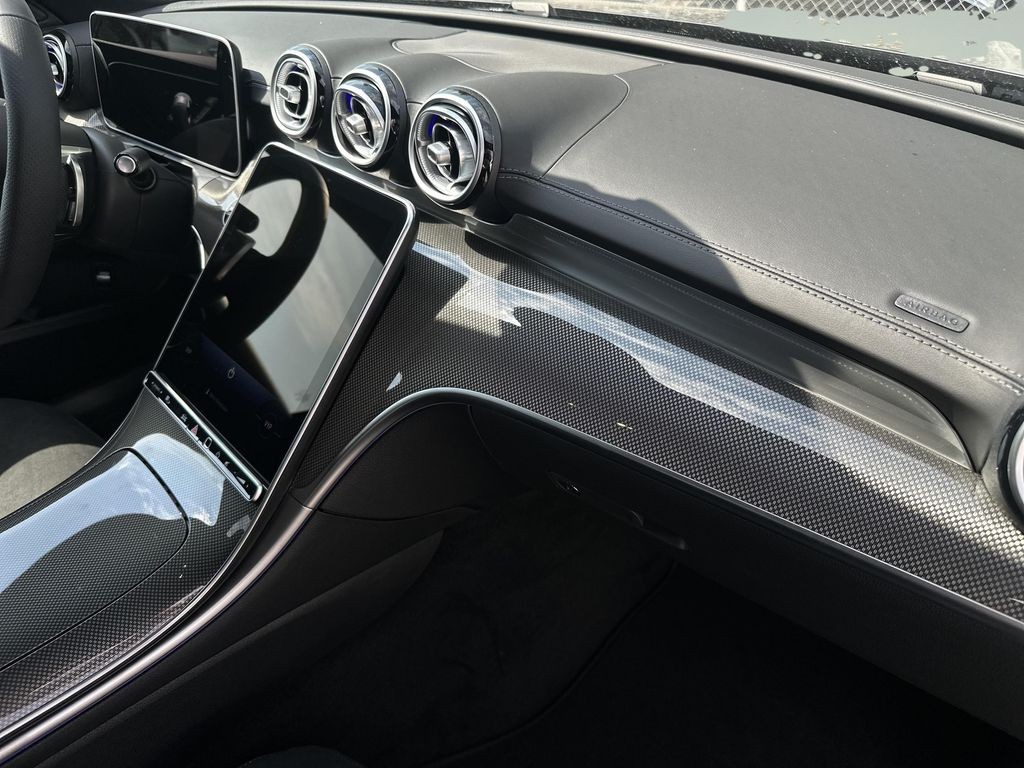 Mercedes-Benz C 220 d 4MATIC AMG Style Edition (foto 15)