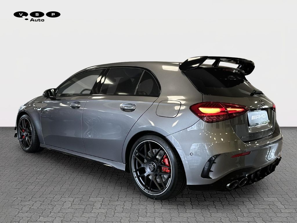 Mercedes-Benz AMG A 45 S 4MATIC+ (foto 2)