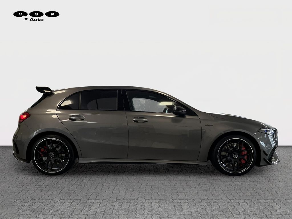 Mercedes-Benz AMG A 45 S 4MATIC+ (foto 5)