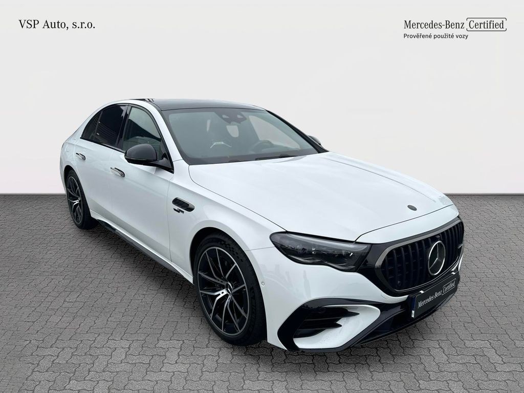Mercedes-Benz E 53 AMG HYBRID 4MATIC+ (foto 6)