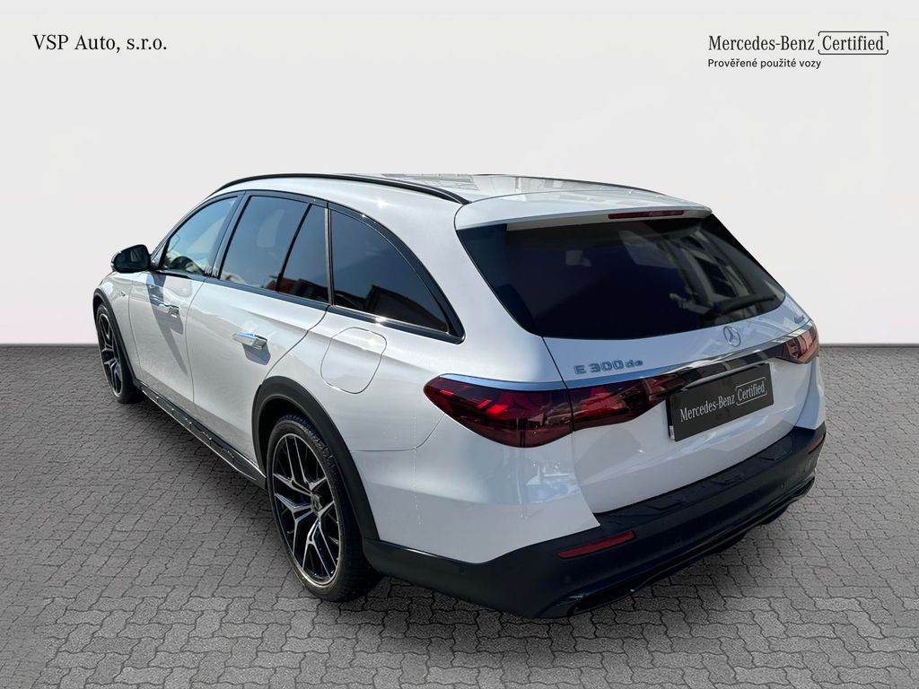 Mercedes-Benz E 300 300de 4MATIC ALL TERRAIN (foto 2)