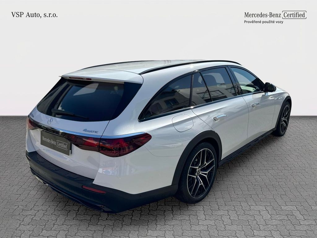 Mercedes-Benz E 300 300de 4MATIC ALL TERRAIN (foto 4)