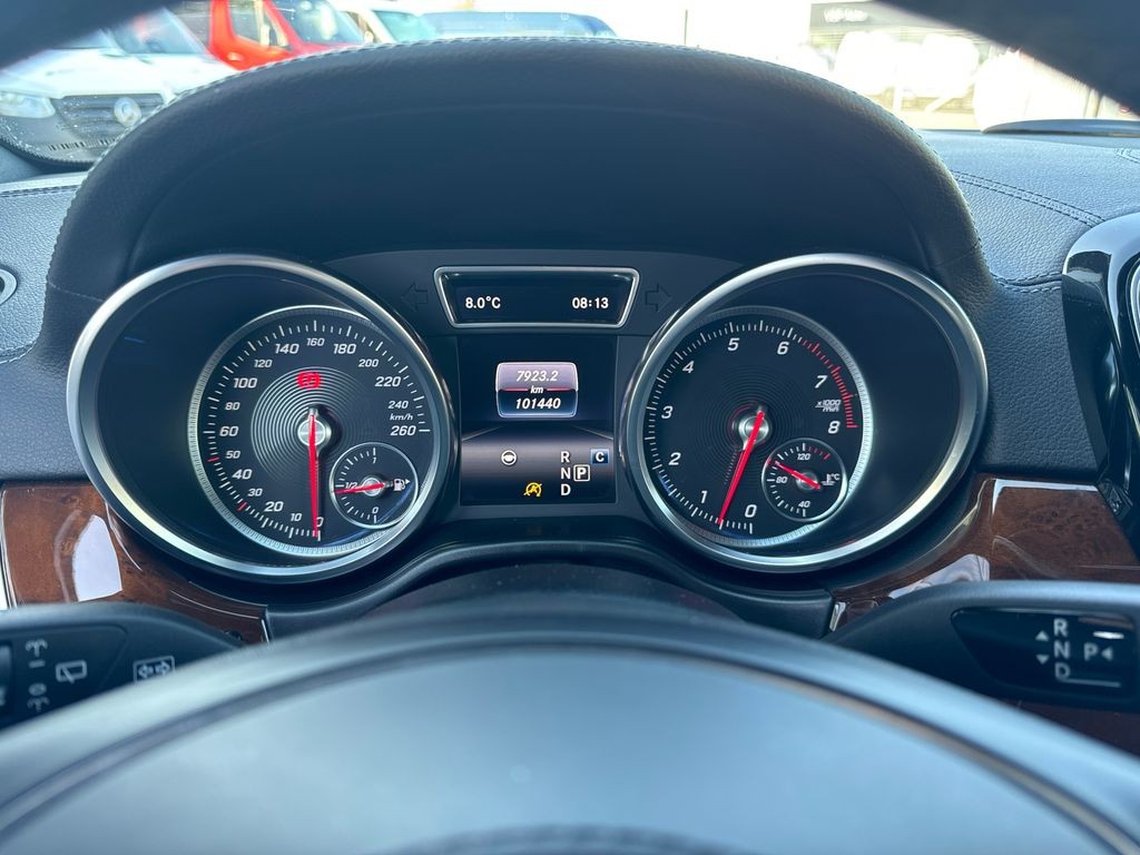 Mercedes-Benz GLS 500 AMG paket (foto 8)