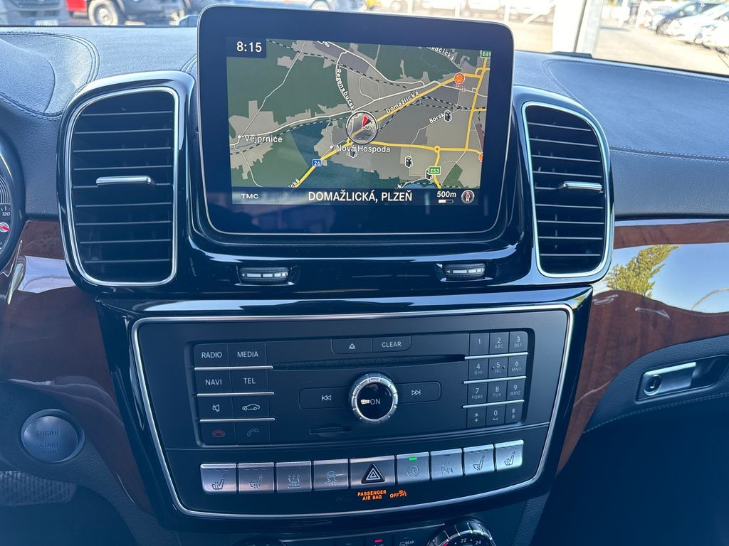 Mercedes-Benz GLS 500 AMG paket (foto 15)