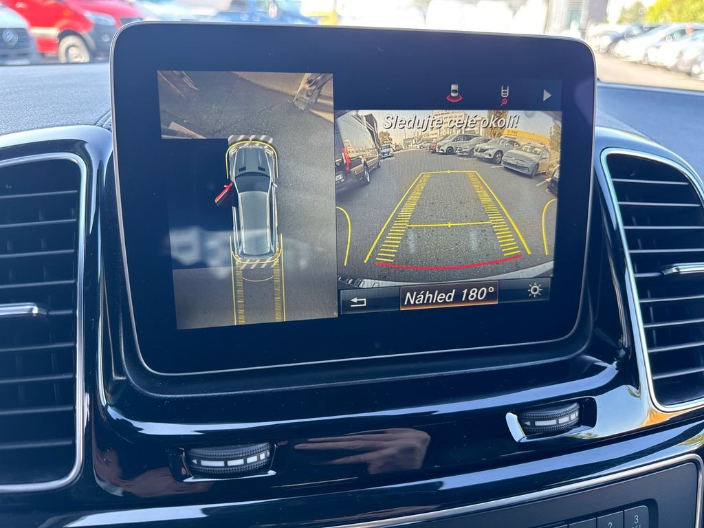 Mercedes-Benz GLS 500 AMG paket (foto 16)