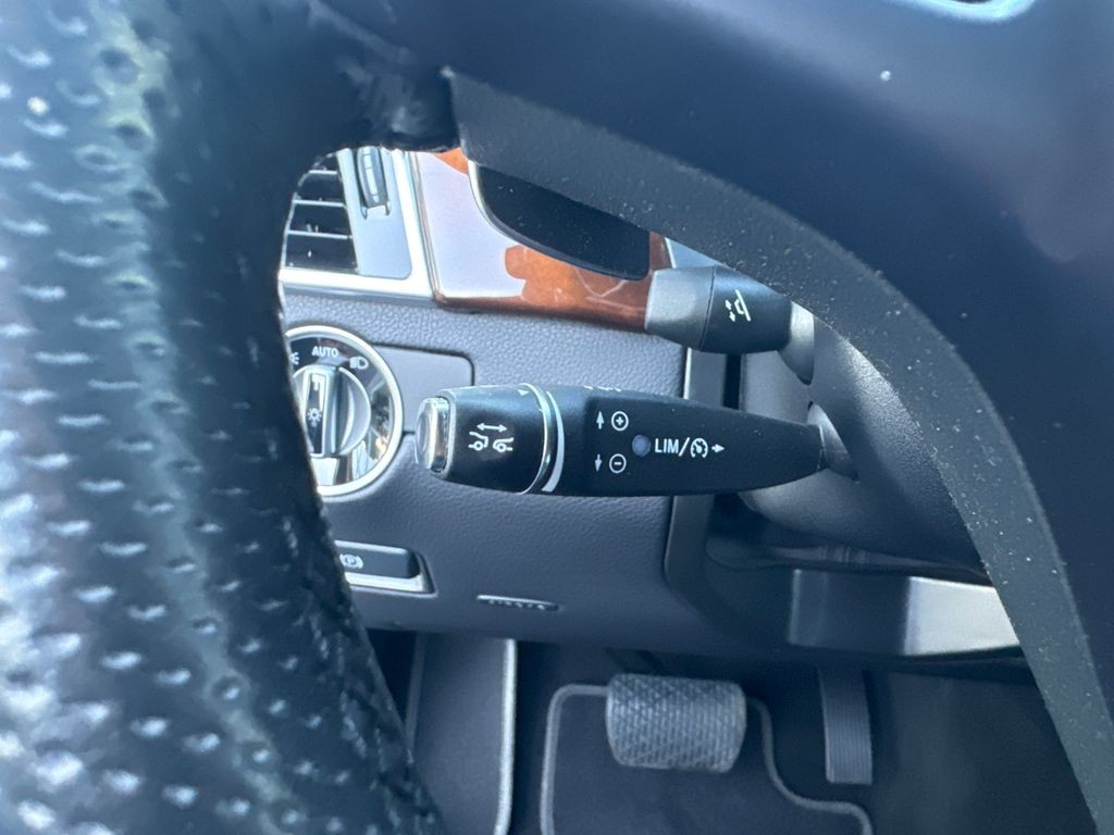 Mercedes-Benz GLS 500 AMG paket (foto 22)