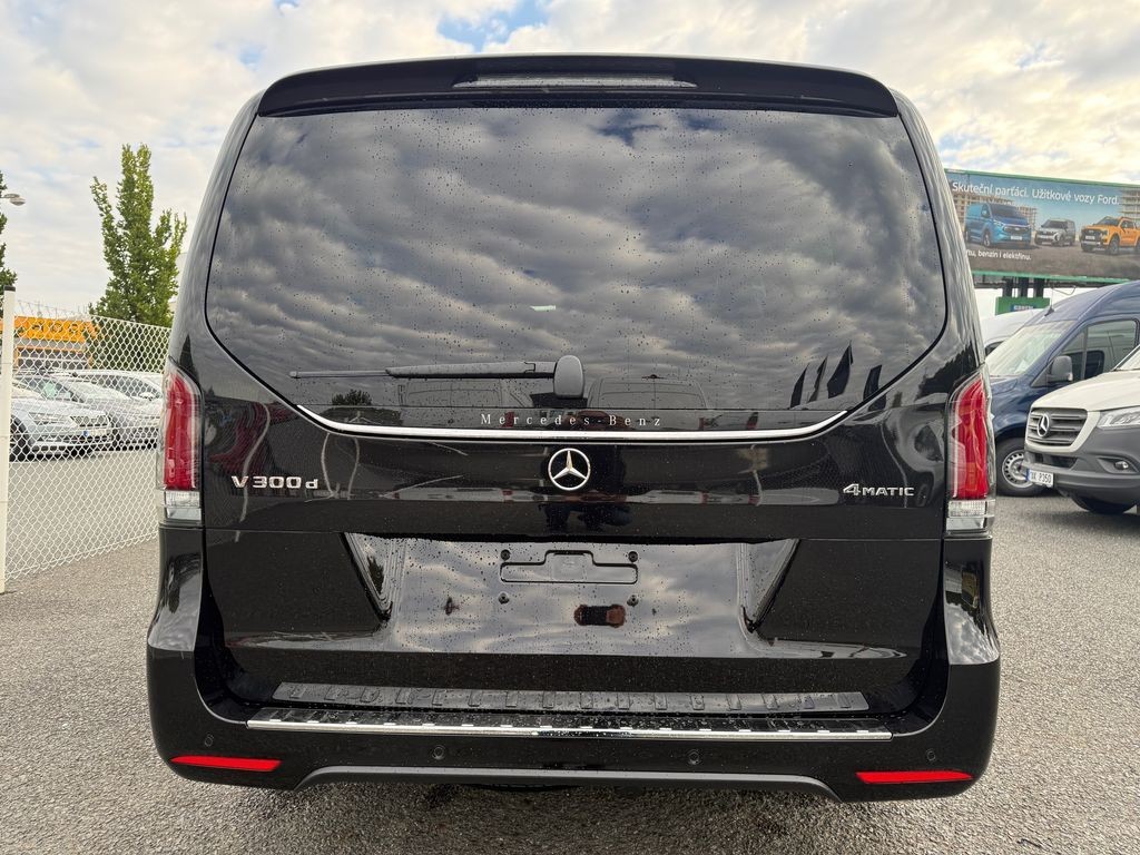 Mercedes-Benz V 300 EXCLUSIVE 4MATIC XL AMG (foto 3)
