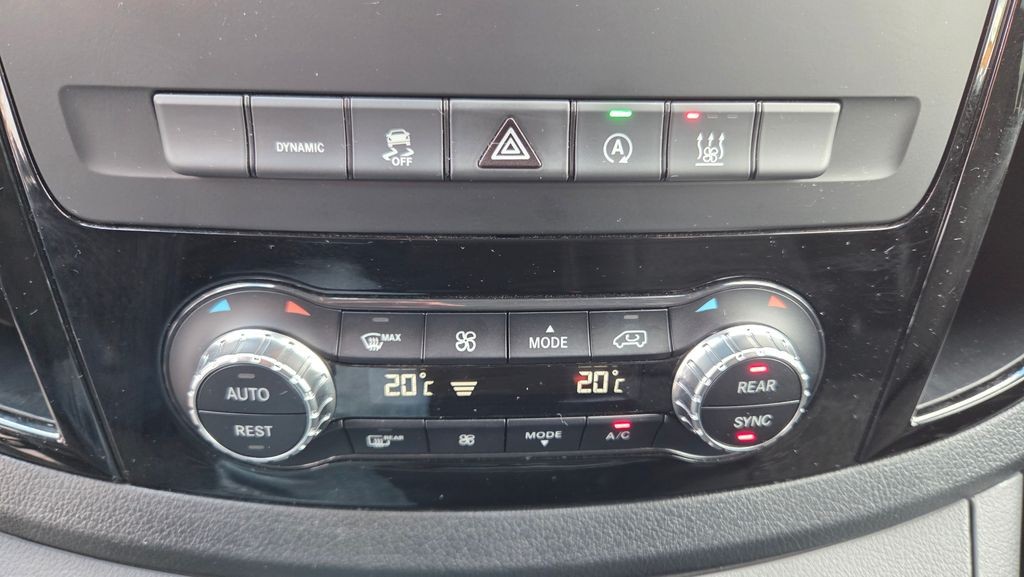 Mercedes-Benz Vito 124 CDI Tourer Select (foto 12)