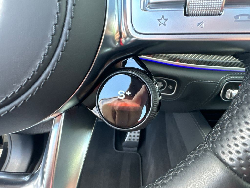 Mercedes-Benz GLE 53 AMG 53 AMG 4MATIC+ (foto 25)