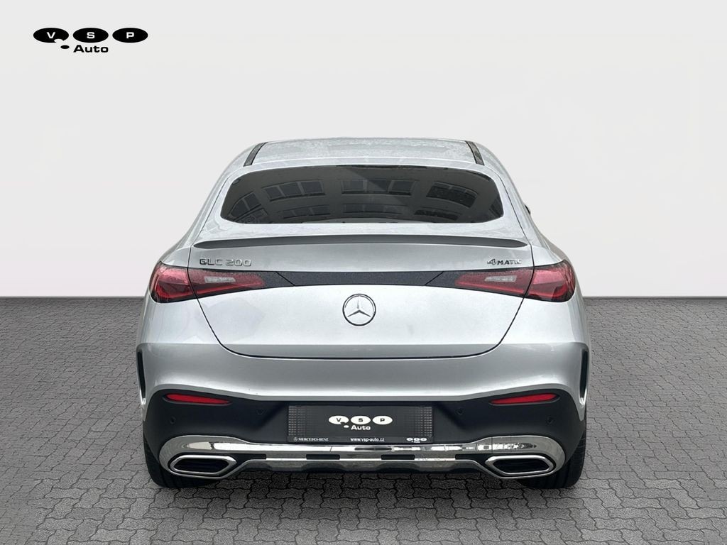 Mercedes-Benz GLC 200 4MATIC kupé (foto 3)