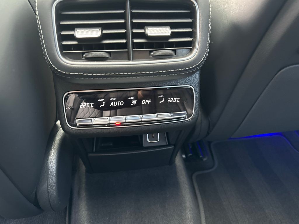 Mercedes-Benz GLE 53 AMG 53 AMG 4MATIC+ (foto 27)