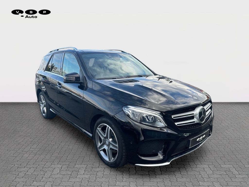Mercedes-Benz GLE 350 350d 4MATIC AMG paket (foto 6)