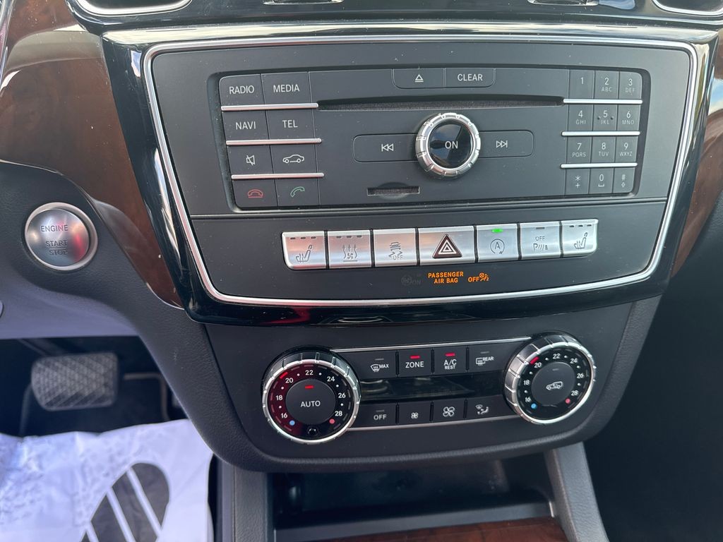Mercedes-Benz GLE 350 350d 4MATIC AMG paket (foto 15)