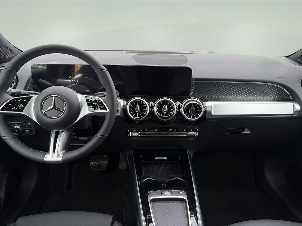Mercedes-Benz EQB 250+ (foto 10)