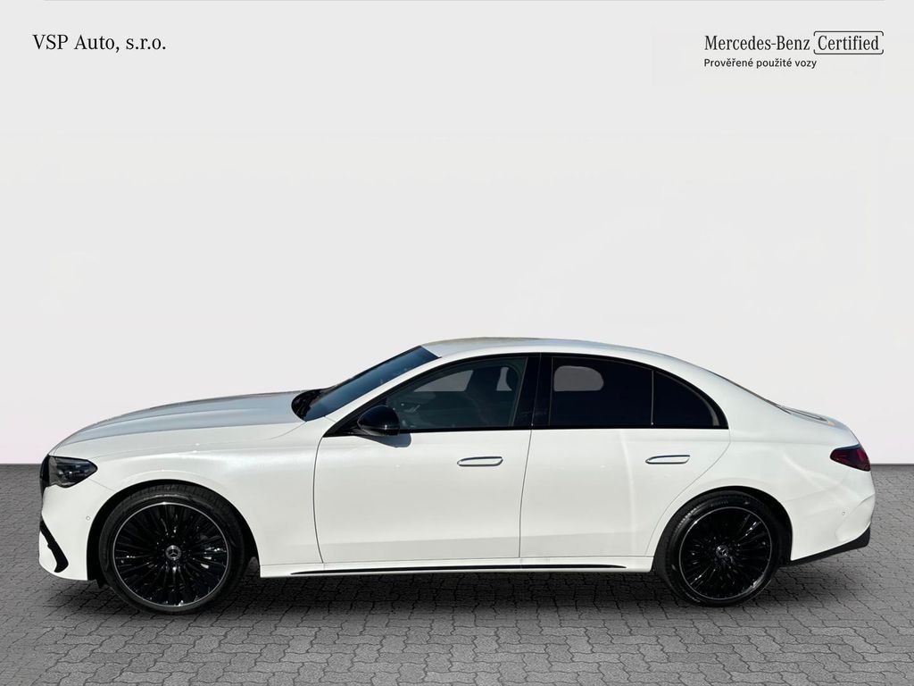 Mercedes-Benz E 220 220d 4Matic AMG paket (foto 1) Mercedes-Benz E 220 220d 4Matic AMG paket (foto 1)