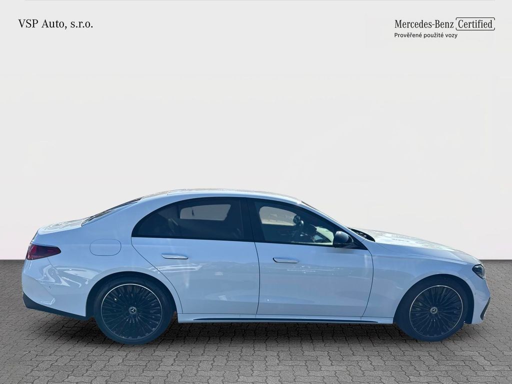 Mercedes-Benz E 220 220d 4Matic AMG paket (foto 5) Mercedes-Benz E 220 220d 4Matic AMG paket (foto 5)