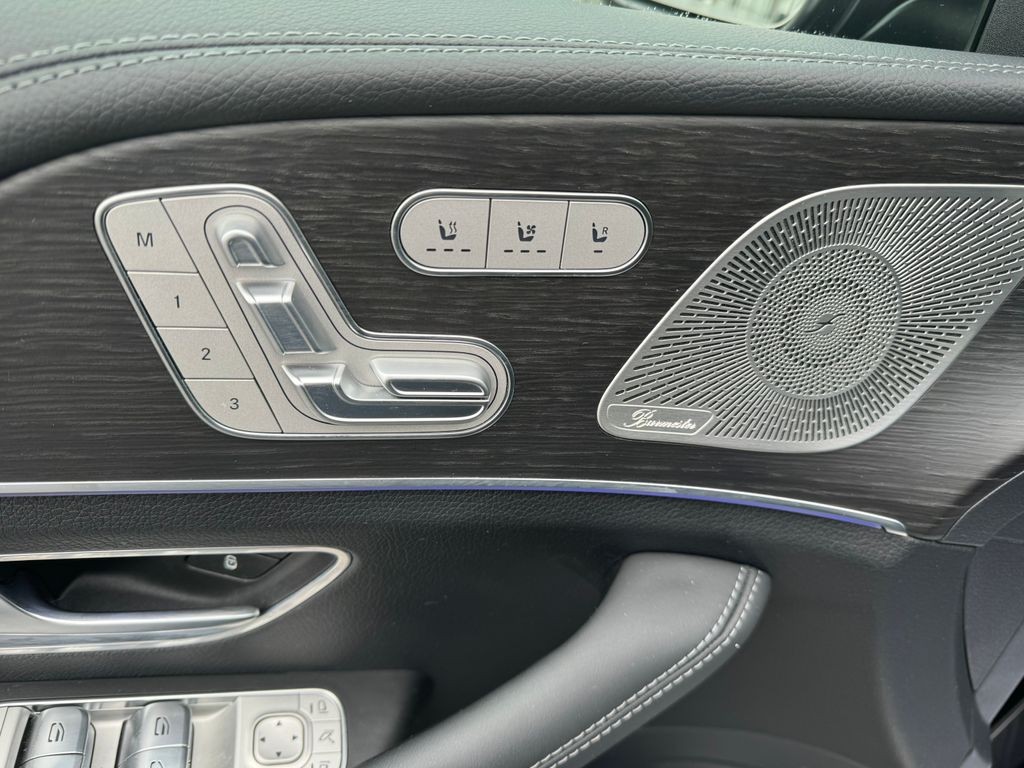 Mercedes-Benz GLE 450 450d 4MATIC (foto 14) Mercedes-Benz GLE 450 450d 4MATIC (foto 14)