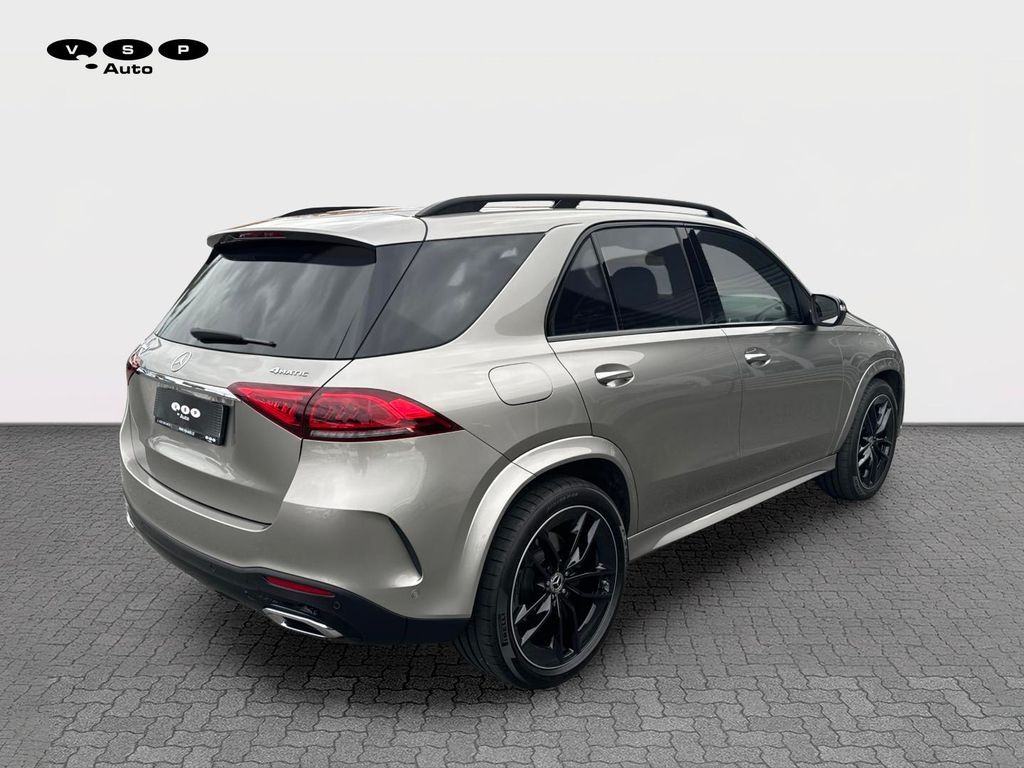 Mercedes-Benz GLE 400 400d 4MATIC AMG paket (foto 4) Mercedes-Benz GLE 400 400d 4MATIC AMG paket (foto 4)