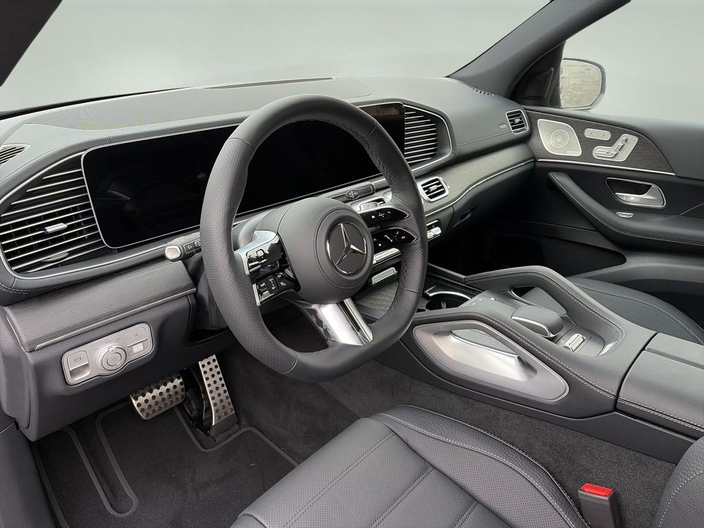 Mercedes-Benz GLS 350 d 4MATIC AMG Style Edition (foto 8)