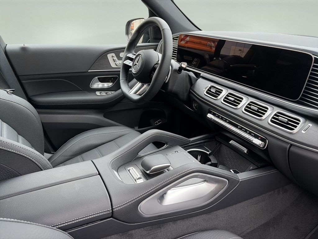 Mercedes-Benz GLS 350 d 4MATIC AMG Style Edition (foto 11)