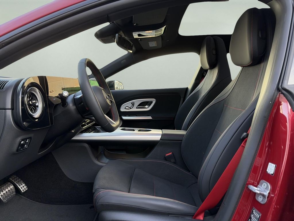 Mercedes-Benz CLA 250+  EQ (foto 13)