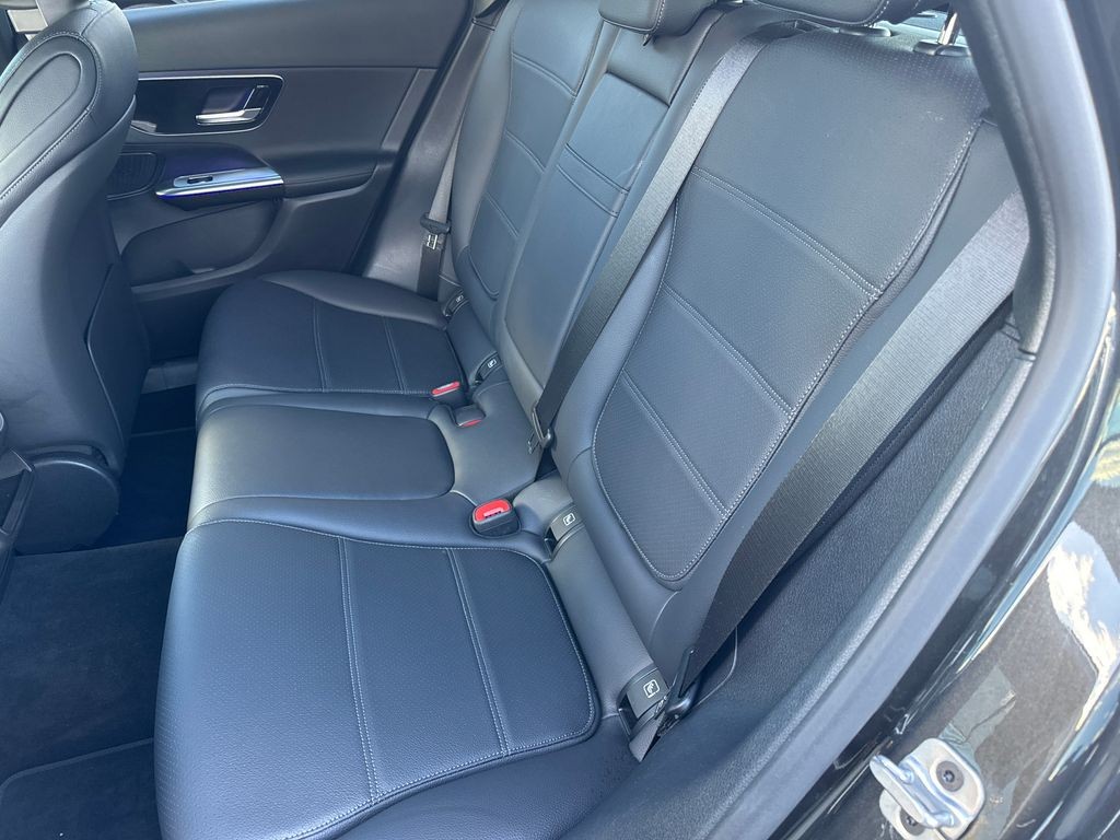 Mercedes-Benz GLC 220 220d 4MATIC AVANTGARDE (foto 13)