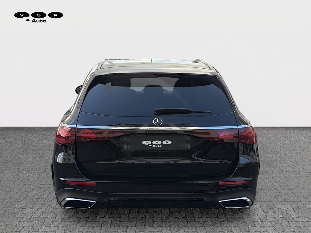 Mercedes-Benz E 220 d 4MATIC kombi (foto 3) Mercedes-Benz E 220 d 4MATIC kombi (foto 3)