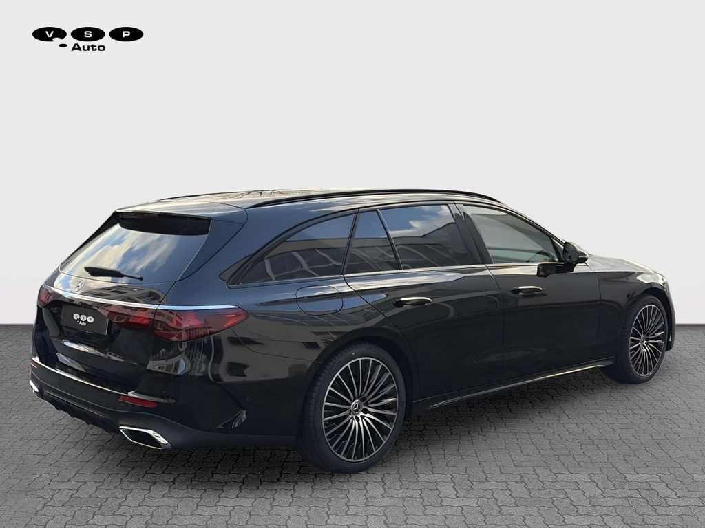 Mercedes-Benz E 220 d 4MATIC kombi (foto 4) Mercedes-Benz E 220 d 4MATIC kombi (foto 4)