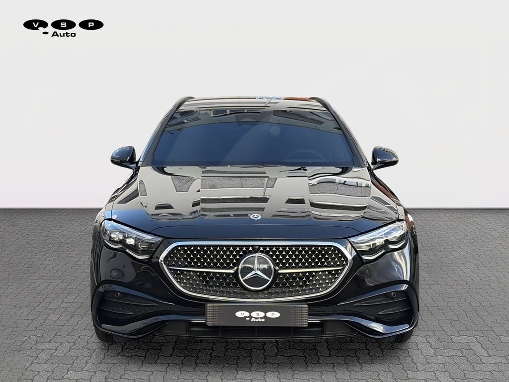 Mercedes-Benz E 220 d 4MATIC kombi (foto 7) Mercedes-Benz E 220 d 4MATIC kombi (foto 7)