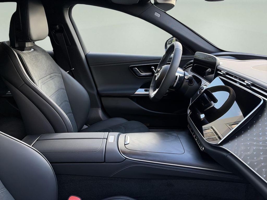 Mercedes-Benz E 220 d 4MATIC kombi (foto 11) Mercedes-Benz E 220 d 4MATIC kombi (foto 11)