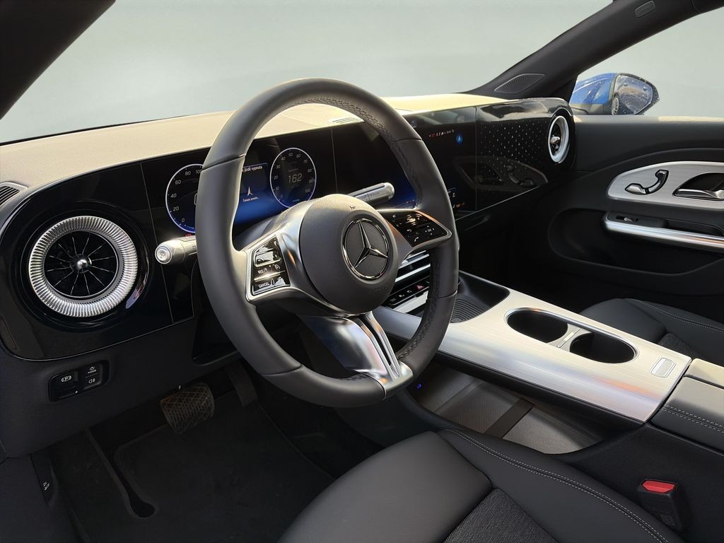 Mercedes-Benz CLA 250+  EQ (foto 8)