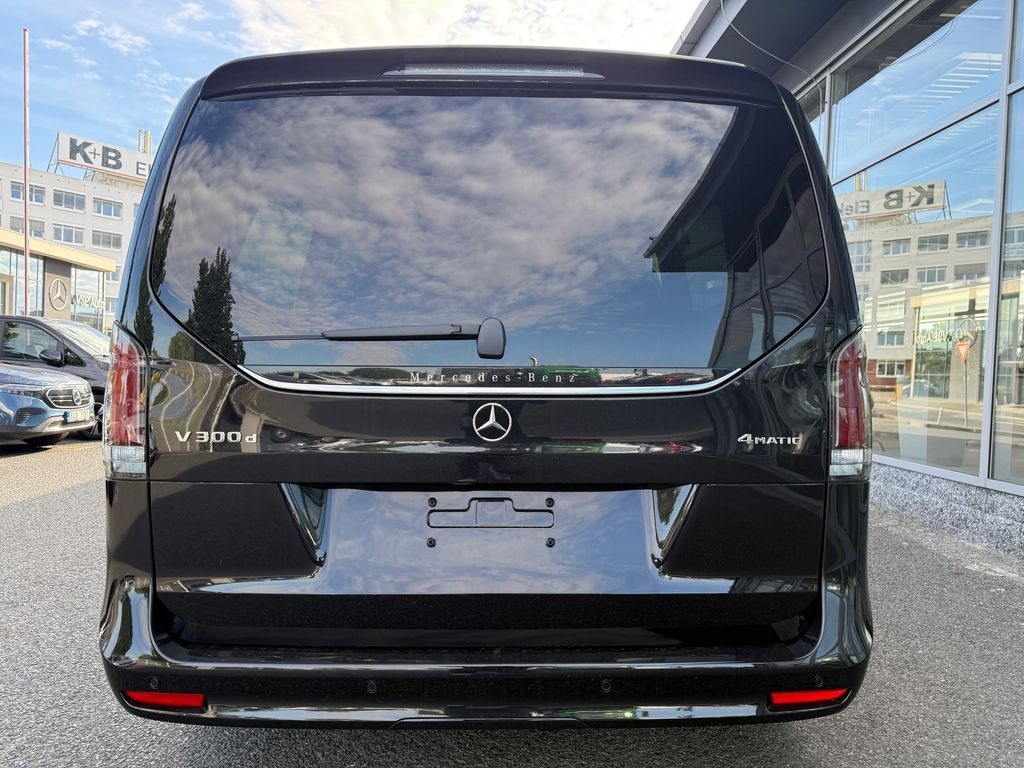 Mercedes-Benz V 300 EXCLUSIVE XL 4MATIC (foto 4)