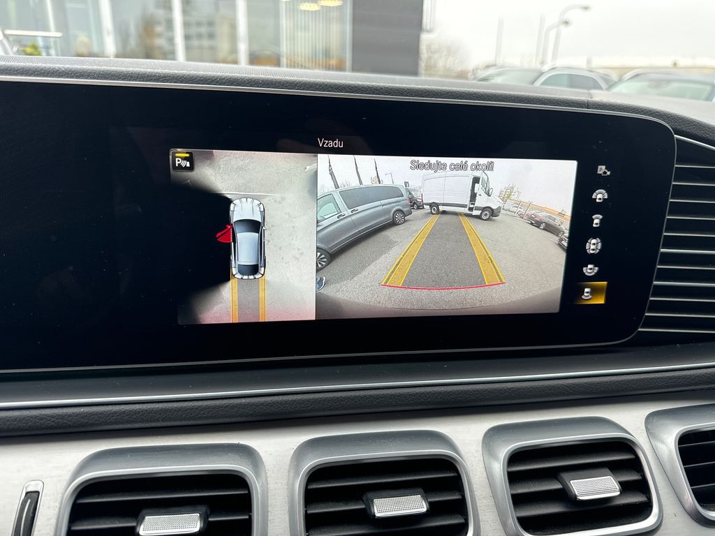 Mercedes-Benz GLE 350 350d 4MATIC kupé AMG paket (foto 18)